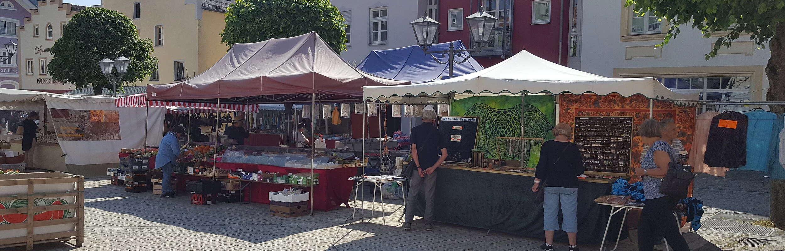 Christi-Himmelfahrts-Markt am Marktplatz Riedenburg