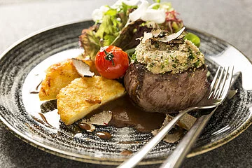 Rinderfilet mit Kartoffelpuffer