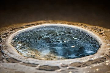 Wasserbecken der Tropsteinhöhle Schulerloch