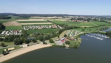 Drohnenaufnahme des Seezentrums in Wald