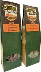 Zwei Tüten Altmühltaler Kürbiskerne in den Geschmacksrichtungen Schokolade und gesalzen/geröstet