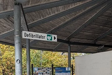 Genießen Sie Ihre wohlverdiente Pause überdacht und somit im Schatten gelegen.