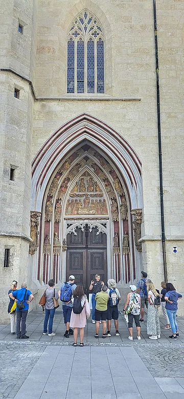 Domführung Hauptportal hochformat Domführung Hauptportal