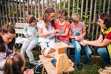 Vom Korn zum Brot - Kinderveranstaltung im Bauerngarten