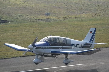 ...von unseren Rundflügen in Motor- oder Segelflugzeugen.